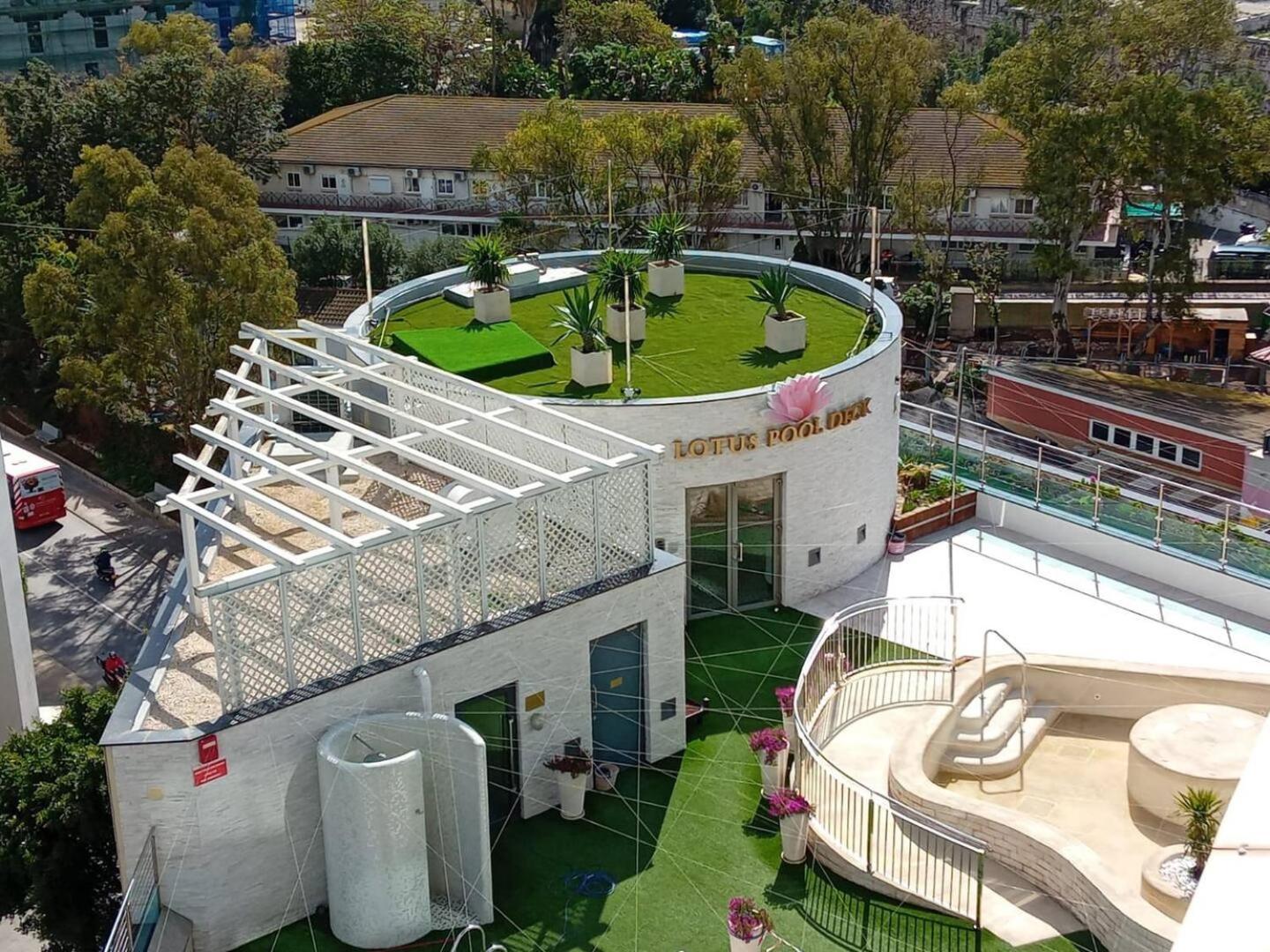 Urban Oasis At Luxurious Ocean Village Cebelitarık Dış mekan fotoğraf